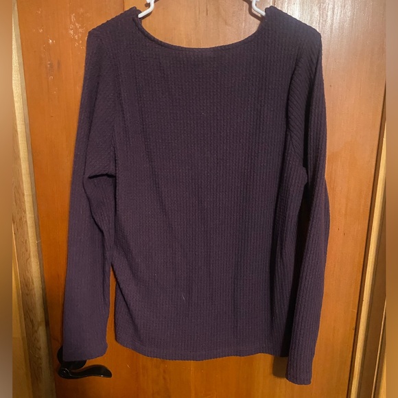 Purple sweater - Picture 3 of 3